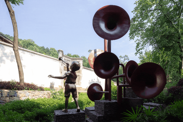 1709523418128120.gif 1709523418128120.gif